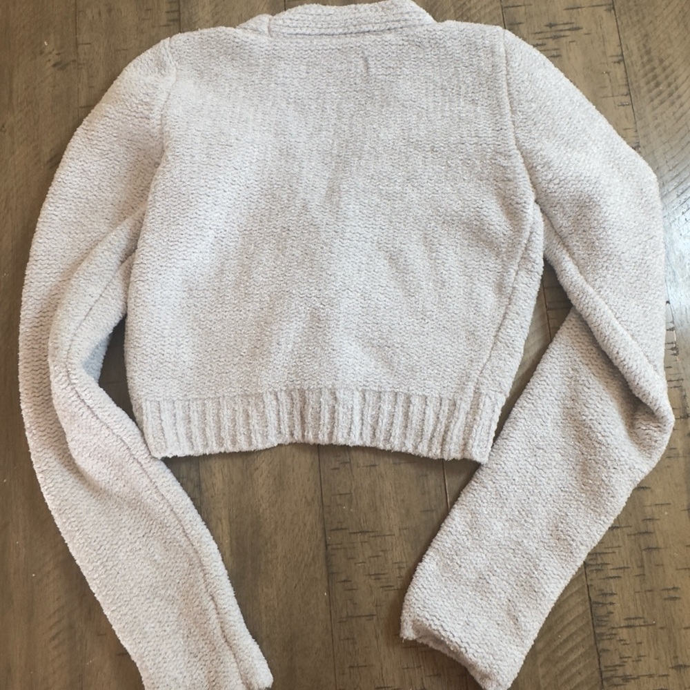 Urban Outfitters Cream Button-Up Cardigan - Picture 2 of 9